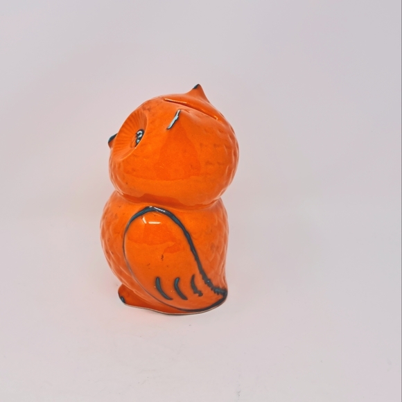 Ceramic Owl Shaped Coin Bank - Picture 4 of 9